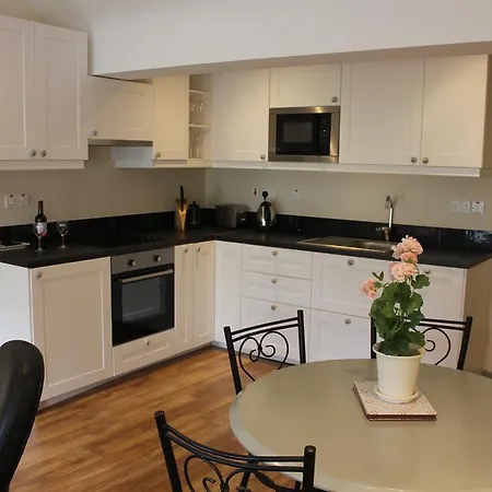 Apartment Clifden Apartment *